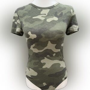 Faded Fashion Camo Print Women's Bodysuit